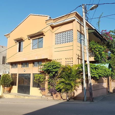 Appartements Chez Leo Brazzaville Dış mekan fotoğraf