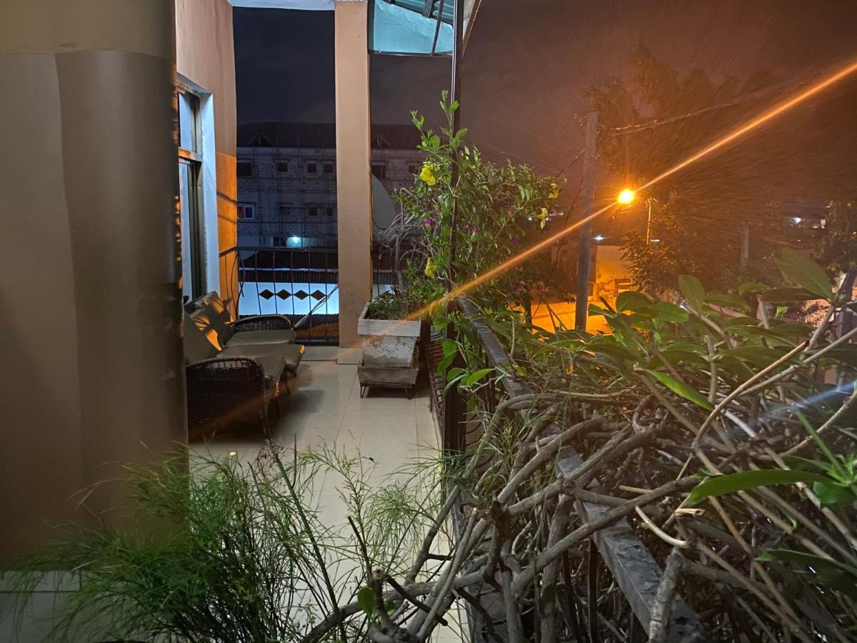 Appartements Chez Leo Brazzaville Dış mekan fotoğraf