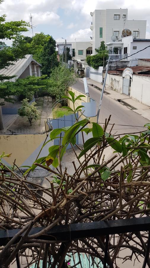 Appartements Chez Leo Brazzaville Dış mekan fotoğraf