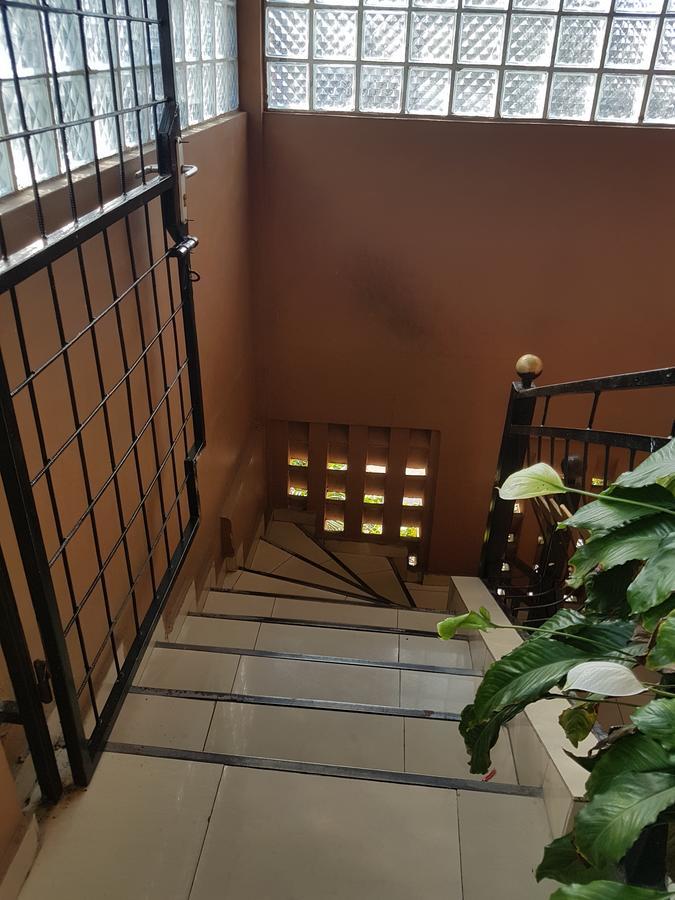 Appartements Chez Leo Brazzaville Dış mekan fotoğraf