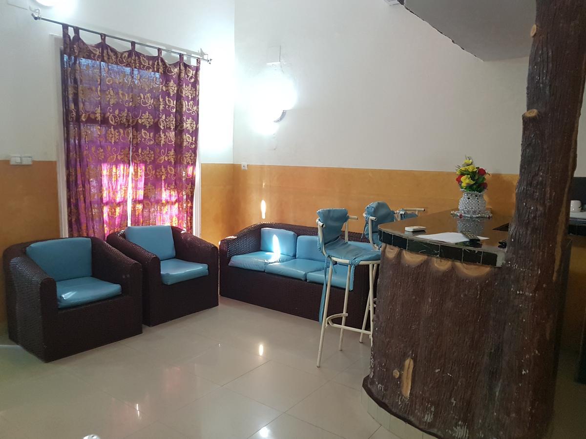 Appartements Chez Leo Brazzaville Dış mekan fotoğraf